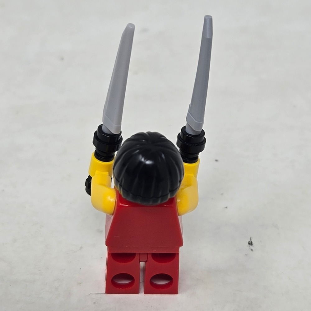 LEGO Ninjago Nya Minifigure Honor Robe with Dual Katanas njo255 Red Ninja Figure - Picture 2 of 5